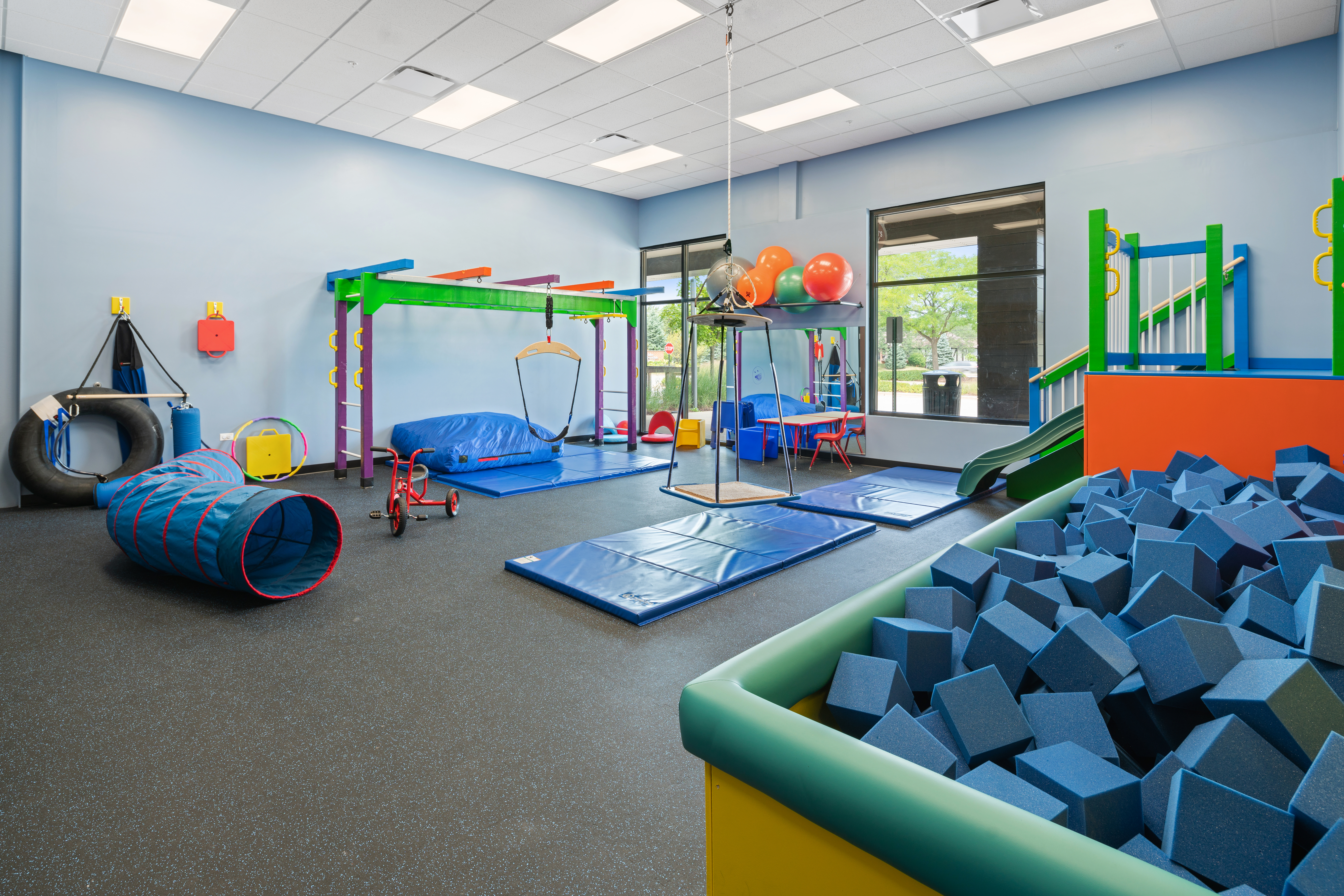 photo of an aba therapy sensory gym, for the oak lawn illinois Westside location page